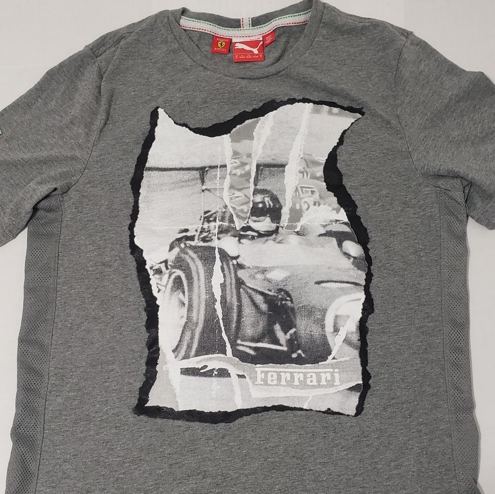 Puma Ferrari crewneck short sleeve T-Shirt Men's small gray racing photo driver